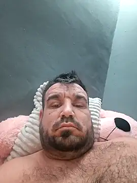 Futacisu online show from 17, 12, 2025