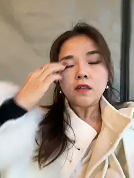 Efangfang online show from 24, 12, 2024