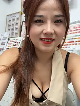 Efangfang online show from 19, 9, 2025