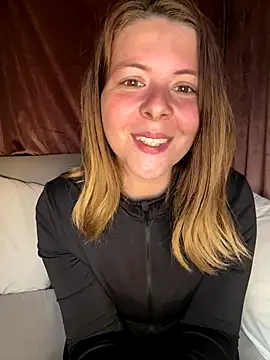 Snapshot of Nina_blain chatting on 22, 9, 2025 Nina blain online show from 22, 9, 2025