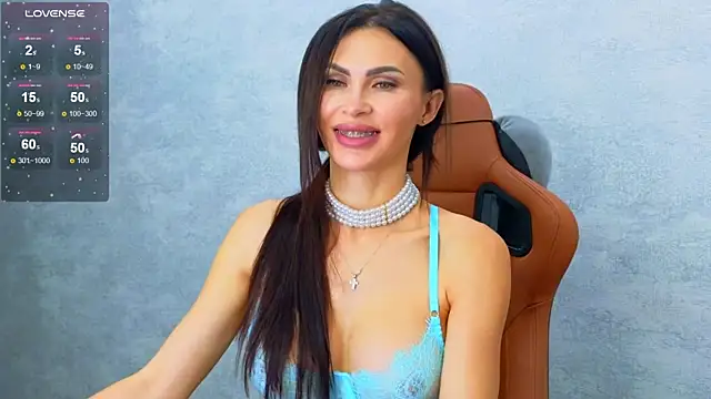 Snapshot of KimDavisBaby chatting on 4, 10, 2025 KimDavisBaby online show from 4, 10, 2025