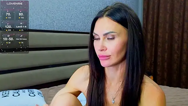 Snapshot of KimDavisBaby chatting on 4, 10, 2025 KimDavisBaby online show from 4, 10, 2025