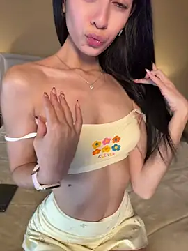 Valentcouple online show from 5, 5, 2026
