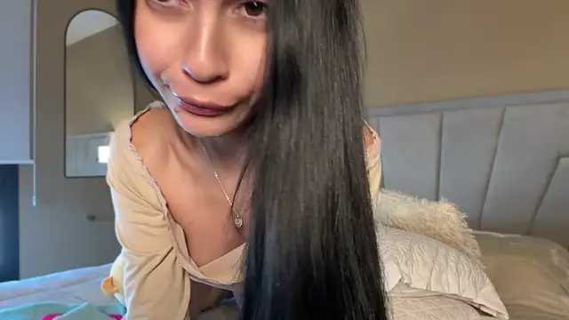 Valentcouple online show from 7, 5, 2026