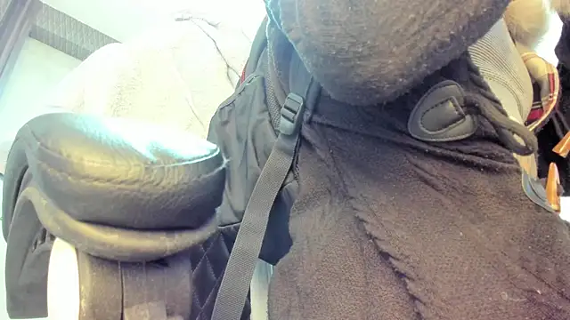 selene red  online show from 2, 4, 2026