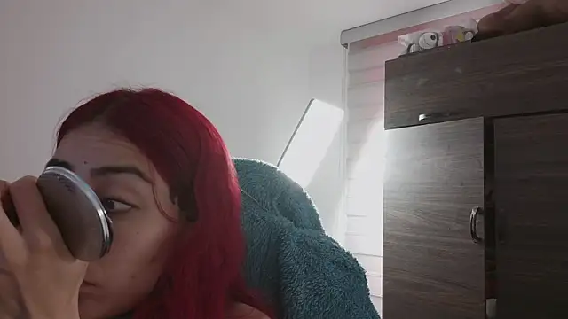 Snapshot of selene_red_ chatting on 14, 7, 2026 selene red online show from 14, 7, 2026