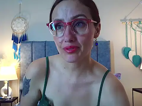 IberianMoonMK online show from 8, 2, 2026