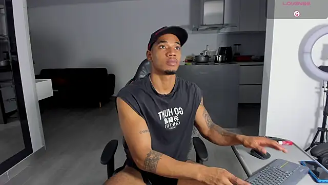 TROYWESLY- online show from 28, 5, 2026