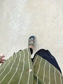 Snapshot of 88karan88 chatting on 15, 10, 2025 88karan88 online show from 15, 10, 2025