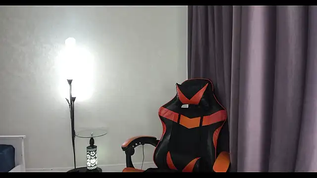 Snapshot of Missykitty01 chatting on 14, 2, 2026 Missykitty01 online show from 14, 2, 2026