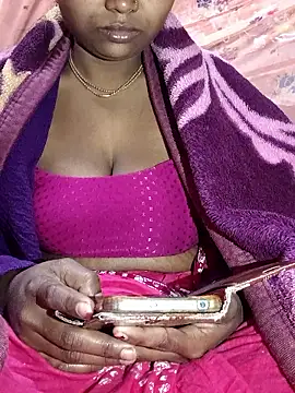 Snapshot of DARK_WINE_ chatting on 11, 1, 2026 DARK WINE online show from 11, 1, 2026