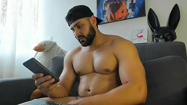 Snapshot of ETHAN_ROX chatting on 26, 11, 2025 ETHAN ROX online show from 26, 11, 2025