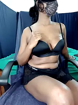 Midnight Blossom online show from 19, 12, 2024