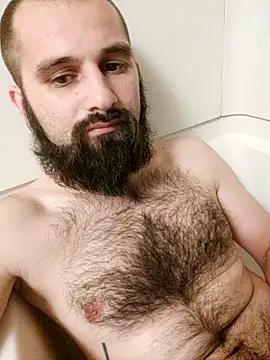 Snapshot of hungandnerdy420 chatting on 18, 9, 2025 hungandnerdy420 online show from 18, 9, 2025