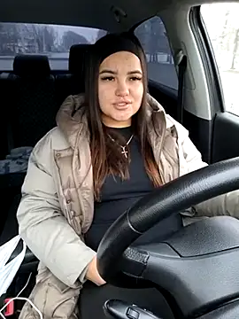 stacy stoone online show from 2, 2, 2025