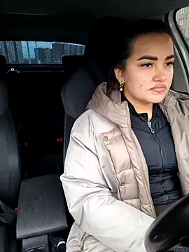 stacy stoone online show from 25, 11, 2025