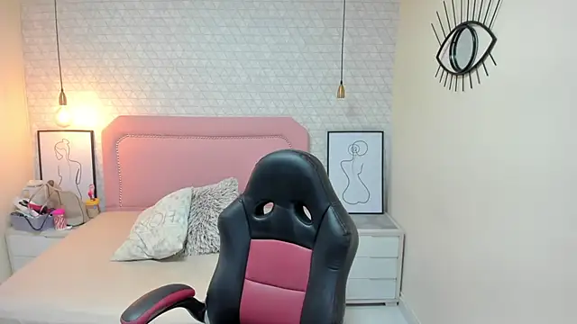 Snapshot of Kittytimberlake chatting on 3, 10, 2025 Kittytimberlake online show from 3, 10, 2025