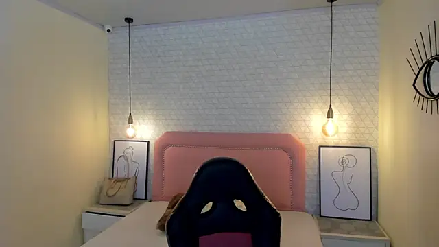 Snapshot of Kittytimberlake chatting on 10, 10, 2025 Kittytimberlake online show from 10, 10, 2025