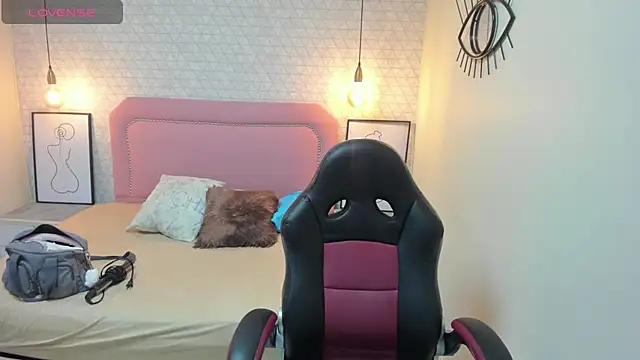 Snapshot of Kittytimberlake chatting on 30, 10, 2025 Kittytimberlake online show from 30, 10, 2025