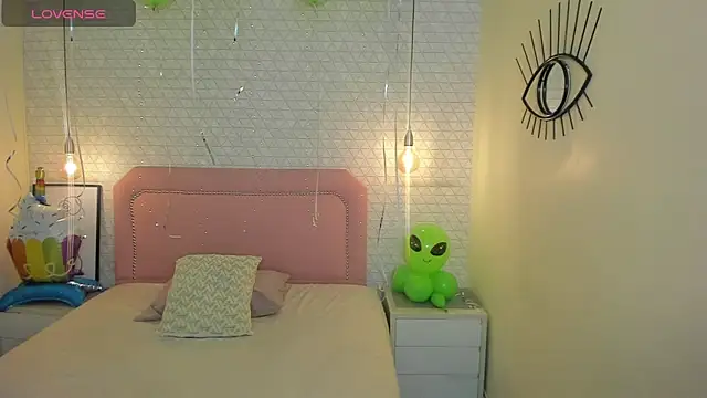 Kittytimberlake online show from 20, 3, 2026