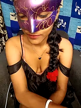 Snapshot of REVA_DARLING chatting on 1, 2, 2025 REVA DARLING online show from 1, 2, 2025