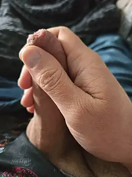 Snapshot of ruffuuss chatting on 5, 4, 2026 ruffuuss online show from 5, 4, 2026