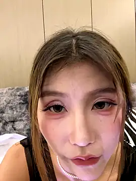 Snapshot of Momoever123456 chatting on 24, 9, 2025 Momoever123456 online show from 24, 9, 2025