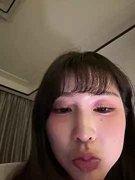 Momoever123456 online show from 30, 4, 2026