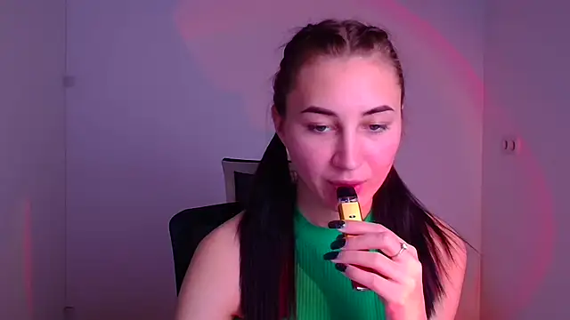 Jennifer Blum online show from 5, 12, 2024