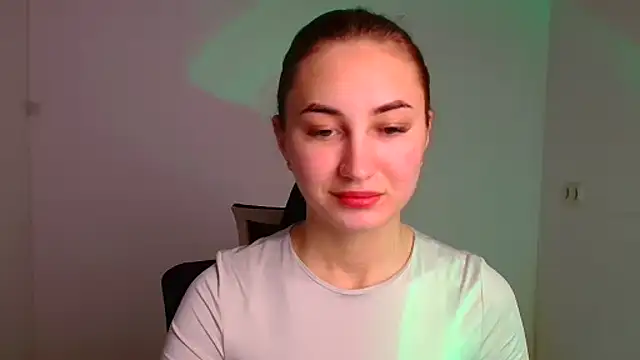 Jennifer Blum online show from 24, 12, 2024