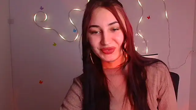 Jennifer Blum online show from 8, 3, 2025