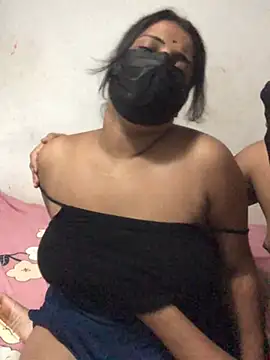 NOORA-GIRL online show from 9, 1, 2025