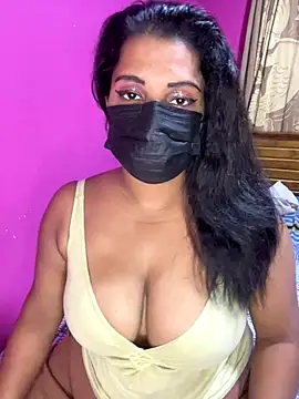 NOORA-GIRL online show from 27, 9, 2025