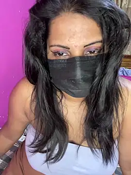 NOORA-GIRL online show from 13, 11, 2025