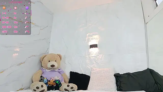 Snapshot of zorravioletta1 chatting on 8, 1, 2026 zorravioletta1 online show from 8, 1, 2026