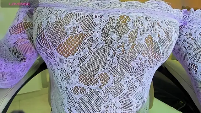 SofiaBrouw online show from 10, 9, 2025