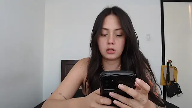 rebecca collin online show from 6, 5, 2026