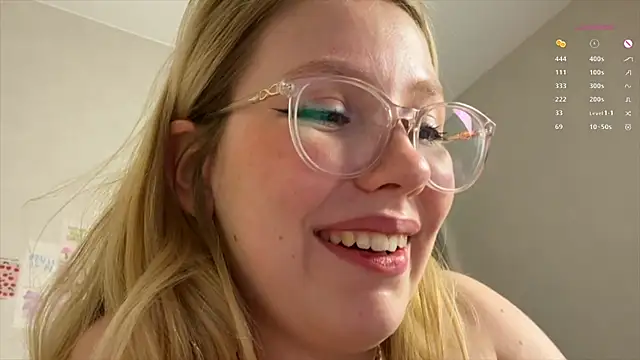 HoneyAudrey online show from 13, 1, 2025