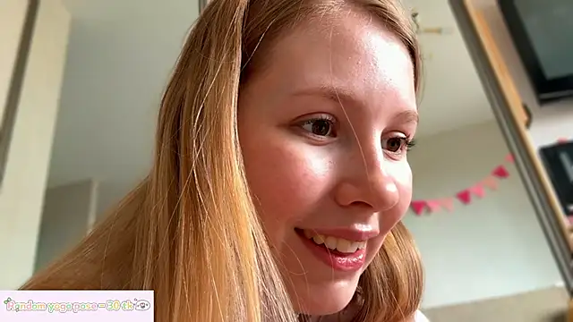 HoneyAudrey online show from 18, 5, 2026