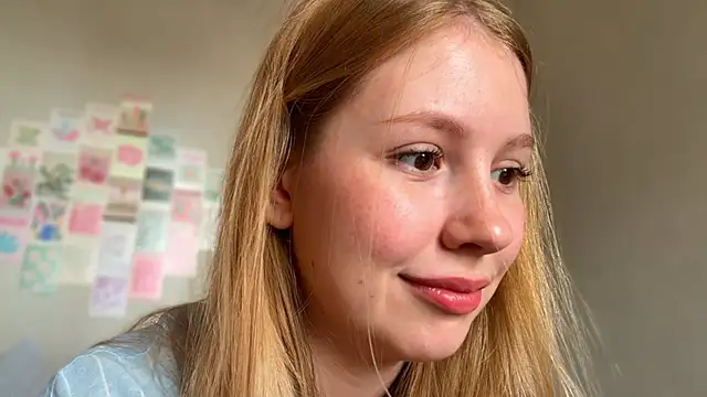 HoneyAudrey online show from 19, 5, 2026