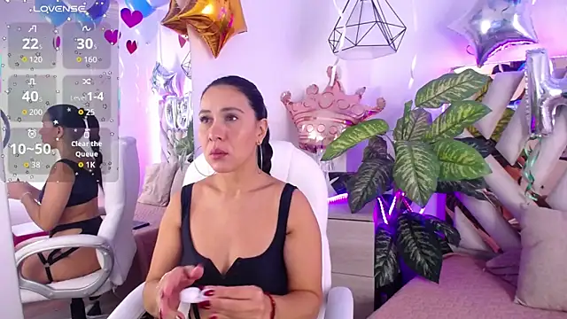 Camille jhonson online show from 5, 10, 2025