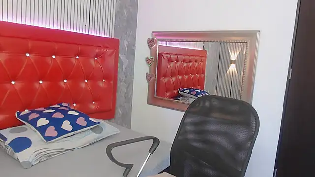 Snapshot of sophia__sweet1 chatting on 30, 10, 2025 sophia sweet1 online show from 30, 10, 2025