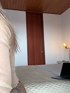 Karen San Miguel online show from 8, 12, 2024