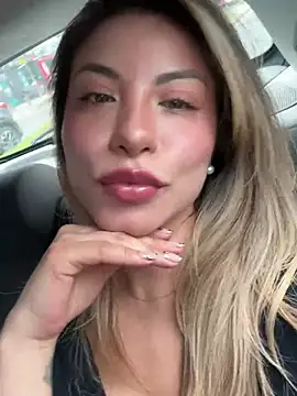 Karen San Miguel online show from 22, 12, 2024