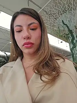 Karen San Miguel online show from 16, 3, 2026