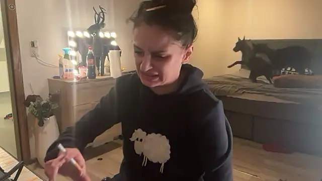 Snapshot of JeSuisUnTapin chatting on 10, 1, 2026 JeSuisUnTapin online show from 10, 1, 2026