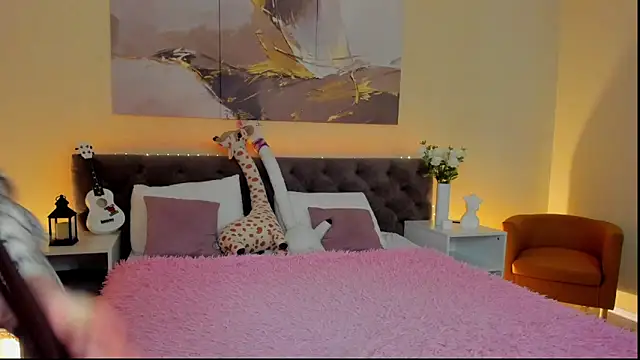 Ariella Sol online show from 14, 3, 2025