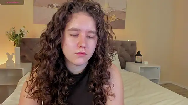Ariella Sol online show from 20, 6, 2026