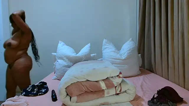 ALEXABOUJEE95 online show from 9, 2, 2026