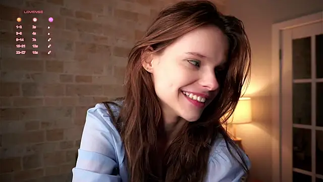 RexanneHatt online show from 31, 1, 2025